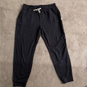 Vuori Women's Black Joggers with Cream Drawstring